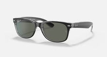 טען תמונה לגלריה, משקפי שמש Ray-Ban New Wayfarer RB2132 – 6