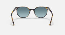 טען תמונה לגלריה, משקפי שמש Ray-Ban Elliot RB2197 13563M – 2