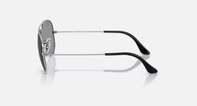 טען תמונה לגלריה, משקפי שמש Ray-Ban Aviator Classic RB3025 Gunmetal 004/R5 – 5