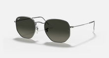 טען תמונה לגלריה, משקפי שמש Ray-Ban Hexagonal Flat Lenses RB3548N – 6