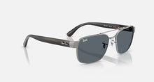 טען תמונה לגלריה, משקפי שמש Ray-Ban RB3751 – Gunmetal / עדשות כחולות (004/R5)