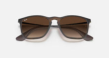 טען תמונה לגלריה, משקפי שמש Ray-Ban Chris RB4187 856/13 – 3