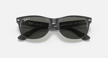 טען תמונה לגלריה, משקפי שמש Ray-Ban New Wayfarer RB2132 – 3
