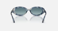 טען תמונה לגלריה, משקפי שמש Ray-Ban RB2223 – Opal Blue Havana (14503M)
