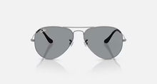 טען תמונה לגלריה, משקפי שמש Ray-Ban Aviator Classic RB3025 Gunmetal 004/R5 – 4
