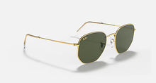 טען תמונה לגלריה, משקפי שמש Ray-Ban Hexagonal RB3548 – זהב / עדשות G-15 ירוקות (919631)
