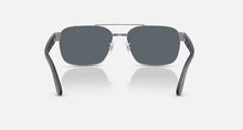 טען תמונה לגלריה, משקפי שמש Ray-Ban RB3751 Gunmetal 004/R5 – 2
