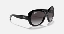 טען תמונה לגלריה, משקפי שמש Ray-Ban Jackie Ohh II RB4098 – שחור מבריק / עדשות אפורות מדורגות (601/8G)
