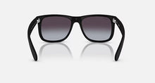 טען תמונה לגלריה, משקפי שמש Ray-Ban Justin RB4165 601/8G – 2
