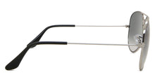 טען תמונה לגלריה, משקפי שמש Ray-Ban Aviator Gradient RB3025 003/3F – 3
